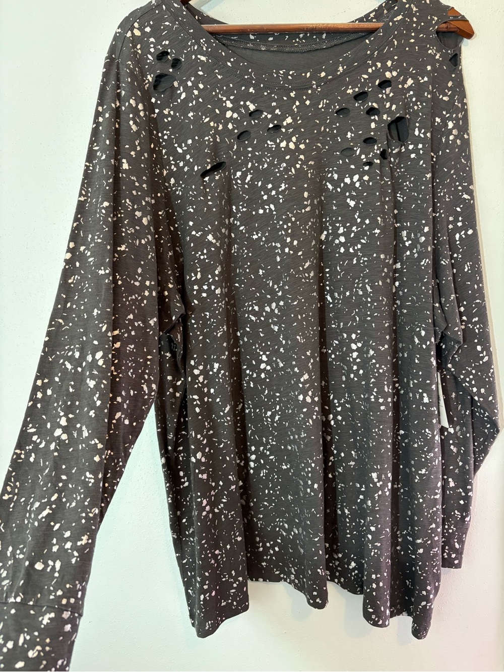 🆕 TORRID 4X ✨ plus size love sick long sleeve gray tee NWT